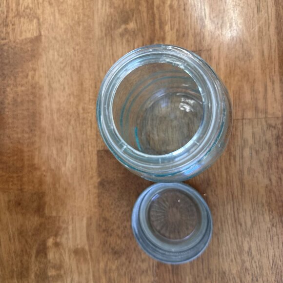 Vintage Aqua Blue Crown Mason Jar Embossed Canada Logo Antique Canning Jar - Picture 6 of 6